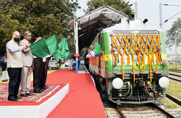 CLW ROLLED OUT 7500th ELECTRIC LOCOMOTIVE