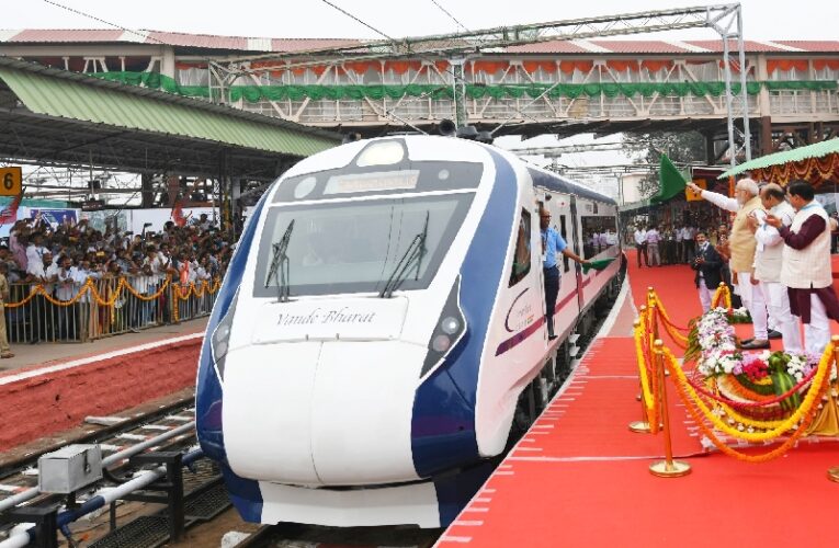 PM flags off Vande Bharat Exp and Bharat Gaurav Kashi Darshan Train at KSR Station, Bengaluru