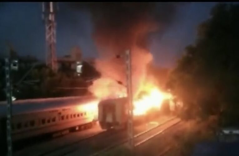 Massive Fire erupts in stationary coach at Madurai yard, at least 10 killed, many injured