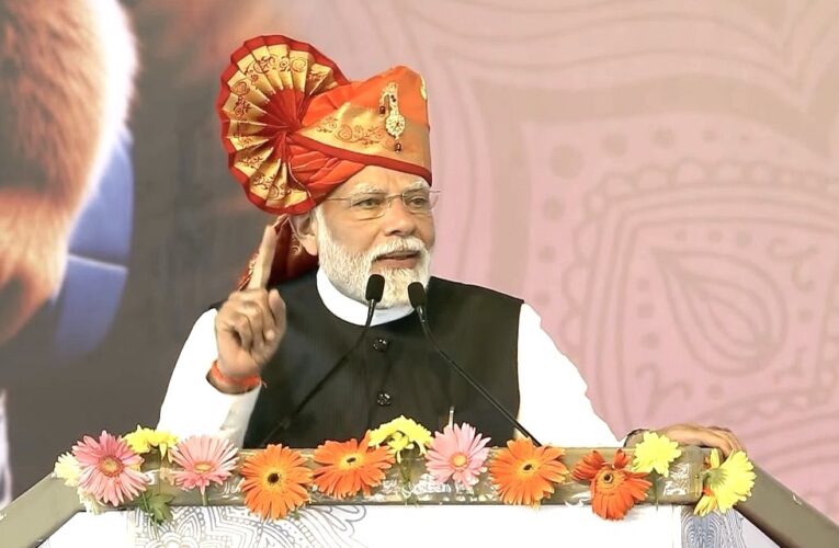 PM addresses “Viksit Bharat Viksit Madhya Pradesh” program