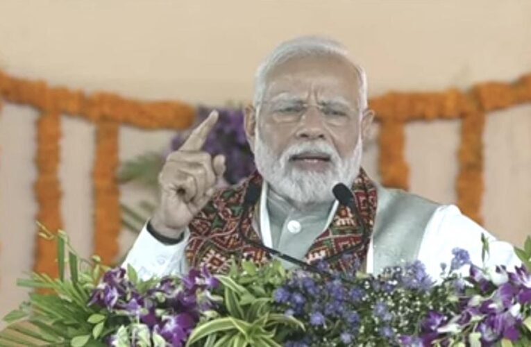 PM inaugurates Namo Bharat Rapid Rail between Ahmedabad-Bhuj and Flags off several Vande Bharat trains