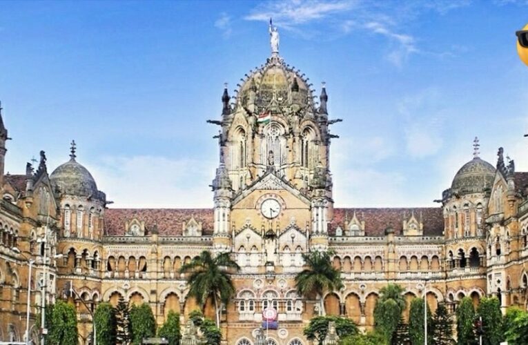 Central Railway carries over 1373 million passengers upto Jan-2026